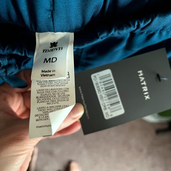 Blue Matrix by Maevn Women's Solid Scrub Pants - Size Medium - Picture 3 of 3